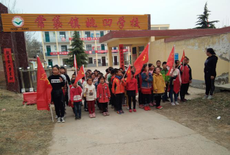 浮梁县三龙乡芦田小学户外活动场地