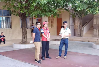 东凤镇新光小学户外活动场地