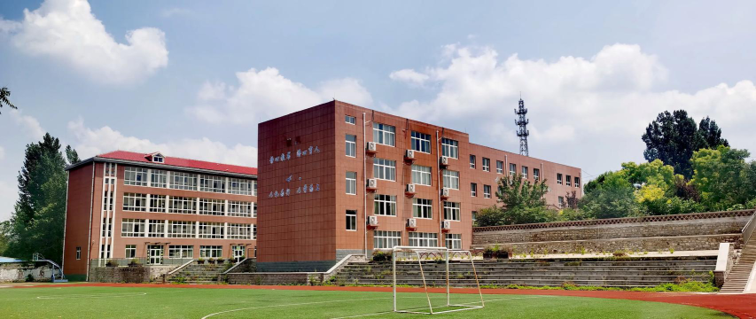 江东镇下庄小学户外活动场地