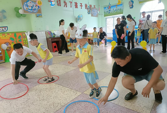海丰县城东镇起点幼儿园户外活动场地