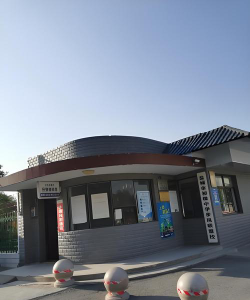 盐城市亭湖区步凤镇三龙初级中学户外活动场地