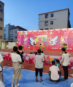 石城镇聪明幼儿园户外活动场地