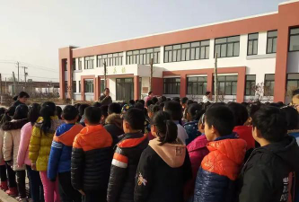 崔口镇小屯中心校户外活动场地