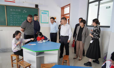 临沭县郑山镇西海子幼儿园户外活动场地