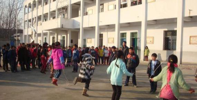 濉溪县陈集乡中心学校户外活动场地