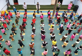 忠堡镇开心幼儿圆户外活动场地