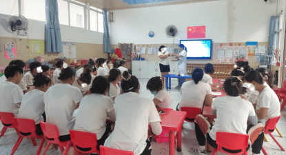 勐海县勐遮乡中心幼儿园户外活动场地
