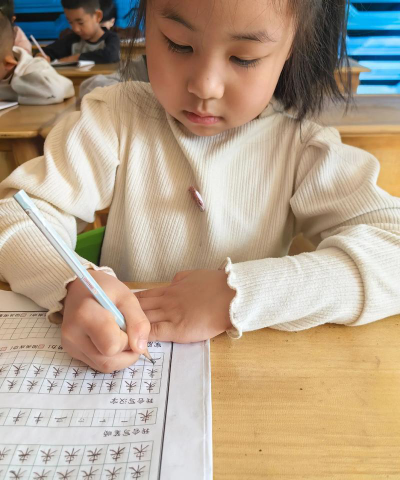 微山县小蝌蚪魔法练字培训学校有限公司户外活动场地