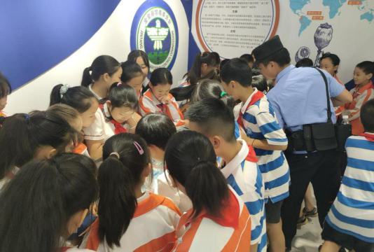 金堂县云合镇小学户外活动场地