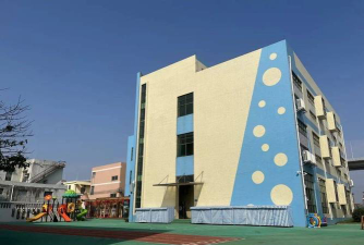 库尔勒市沙南幼儿园户外活动场地