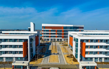临沂阳一光艺术培训学校有限公司户外活动场地