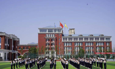 仙桃市兴华学校户外活动场地