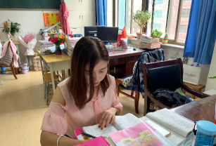 兰飞中学户外活动场地