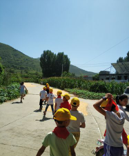 弥渡县弥城镇长坡完全小学户外活动场地