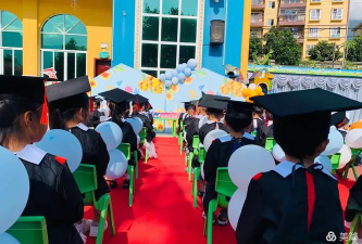 隆阳区芒宽幼园户外活动场地