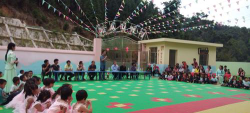 邱北县双龙营镇双龙营幼儿院户外活动场地