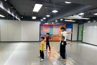 盘锦小狼街舞培训中心有限公司户外活动场地