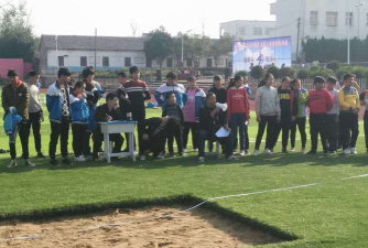 罗集乡罗集初级中学户外活动场地