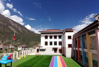 山南地区幼儿园户外活动场地
