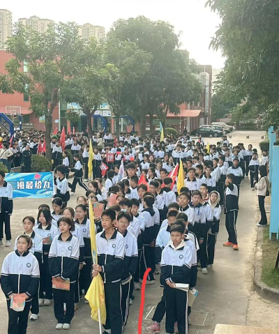 水上中学户外活动场地