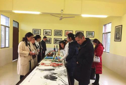 威远县镇西镇中心校户外活动场地