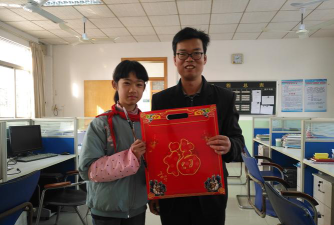 江门市会城潭冲小学户外活动场地