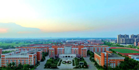 江西省丰城中学户外活动场地
