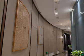 乌鲁木齐市水磨沟区燕鸣托儿所户外活动场地