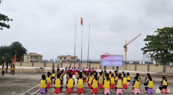 珠海市斗门区幸福小学户外活动场地