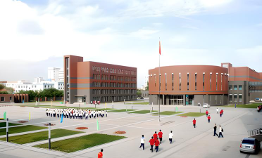 南昌县莲塘第二中学户外活动场地