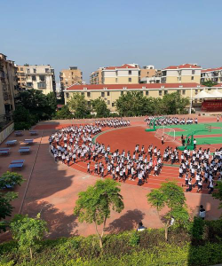 龙海市第四中学户外活动场地