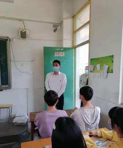 峡阳中学户外活动场地