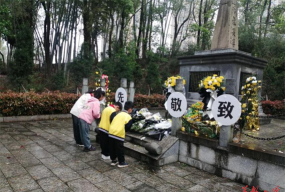 长沙市宁乡县菁华铺乡中心小学户外活动场地