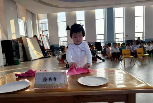 小明星幼儿院户外活动场地