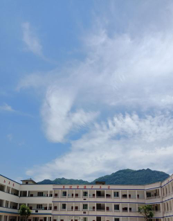 安徽省枞阳县白云中学户外活动场地