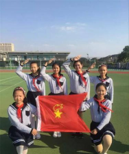 东兴镇中心小学户外活动场地