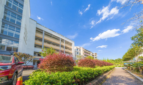 建阳市麻沙中学户外活动场地