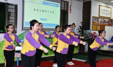 汤坑镇大风车幼儿园户外活动场地