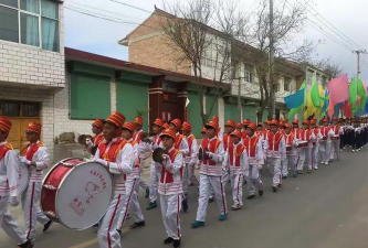 康乐三中户外活动场地