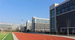 百色市深远教育投资有限公司户外活动场地