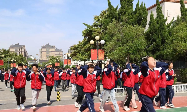 合肥市寿春中学(初中)户外活动场地