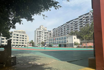 重庆市万州区白土中心小学户外活动场地