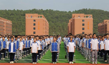 黄陵县桥山中学户外活动场地