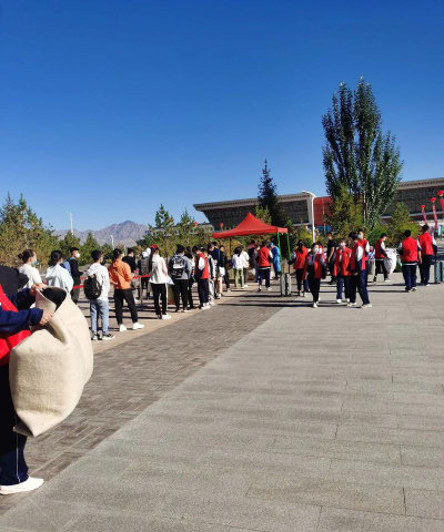 培黎职业学院户外活动场地