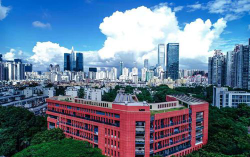 深圳市南山区南油小学户外活动场地