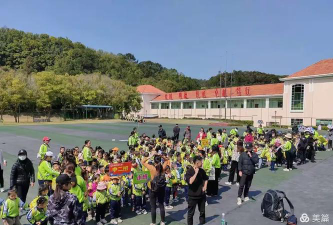 梅州市兴宁市怡兴幼儿园户外活动场地