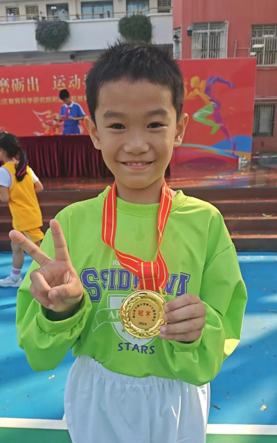 深圳市南山区大新小学户外活动场地