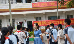 南宁市三塘镇那垌小学户外活动场地