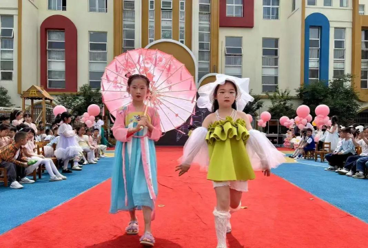 潮阳市胪岗泗黄幼儿园户外活动场地