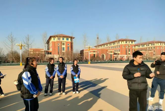 阜康市第三中学户外活动场地